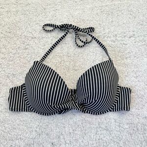 Women's Shade & Shore Black White Stripe Twist Front Bikini Swim Top Size 34 B